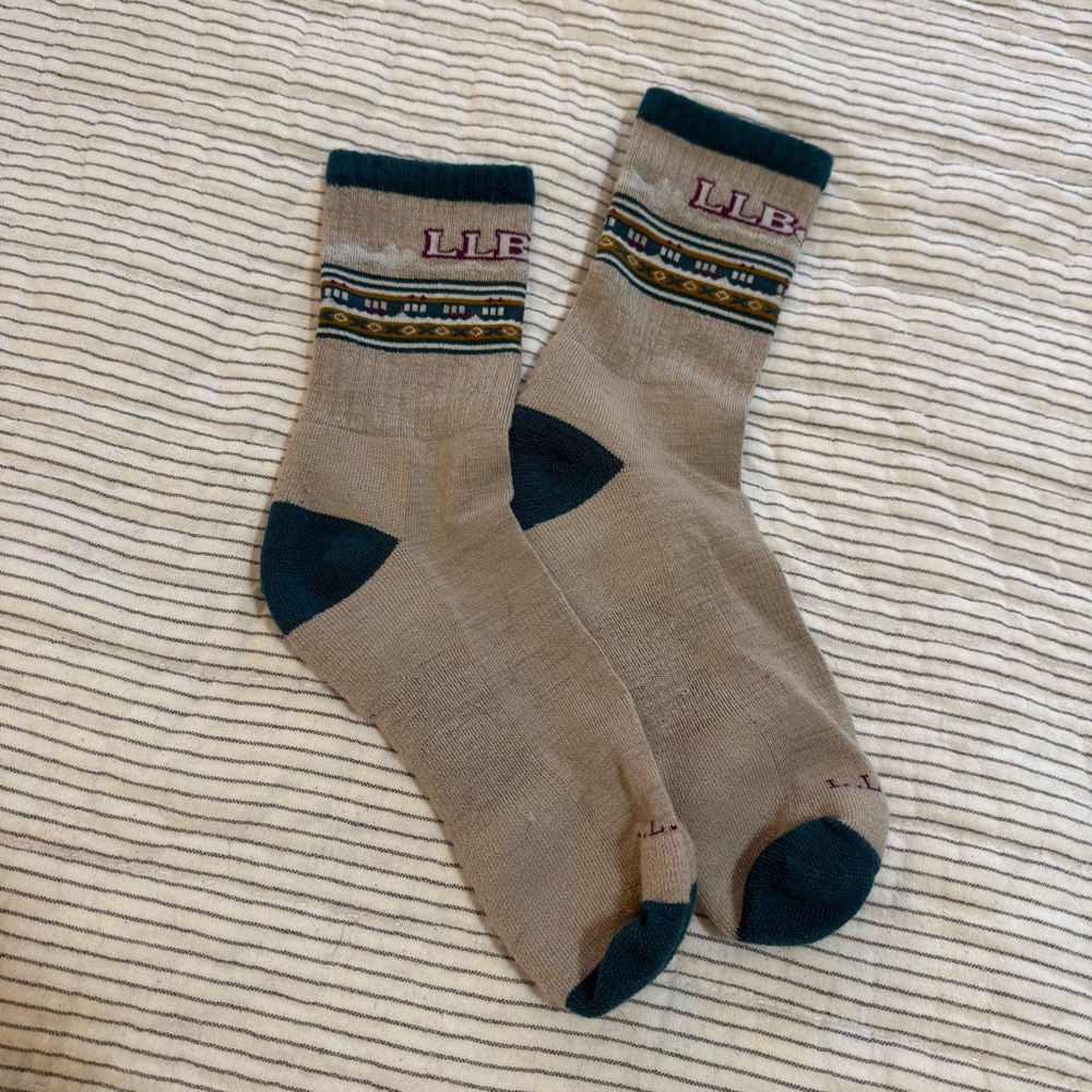 LL BEAN Hiking Logo Socks